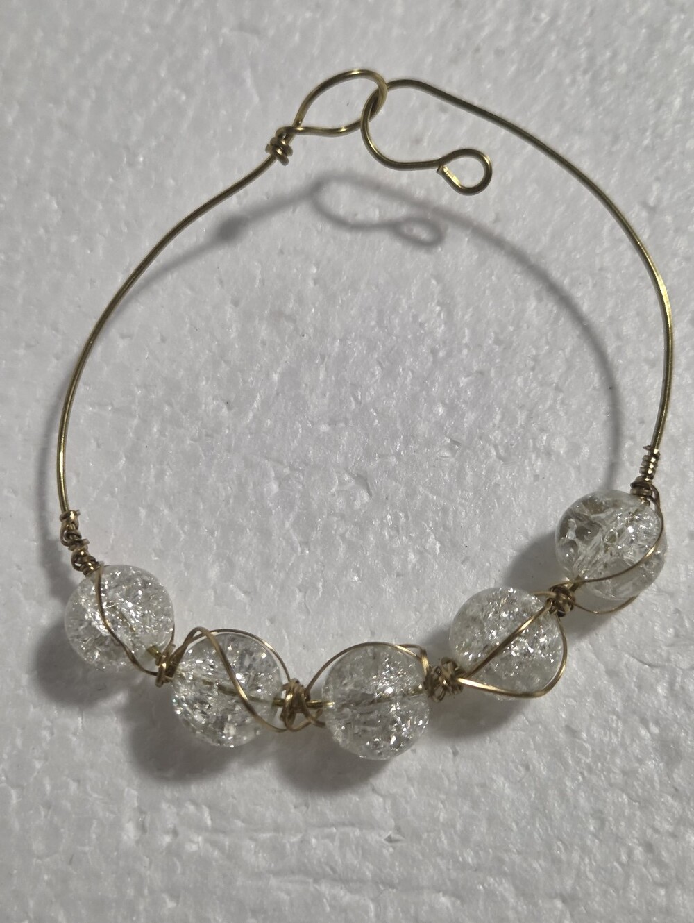 Handcrafted Delicate Gold Wire Bracelet with Clear Crackle Glass Beads